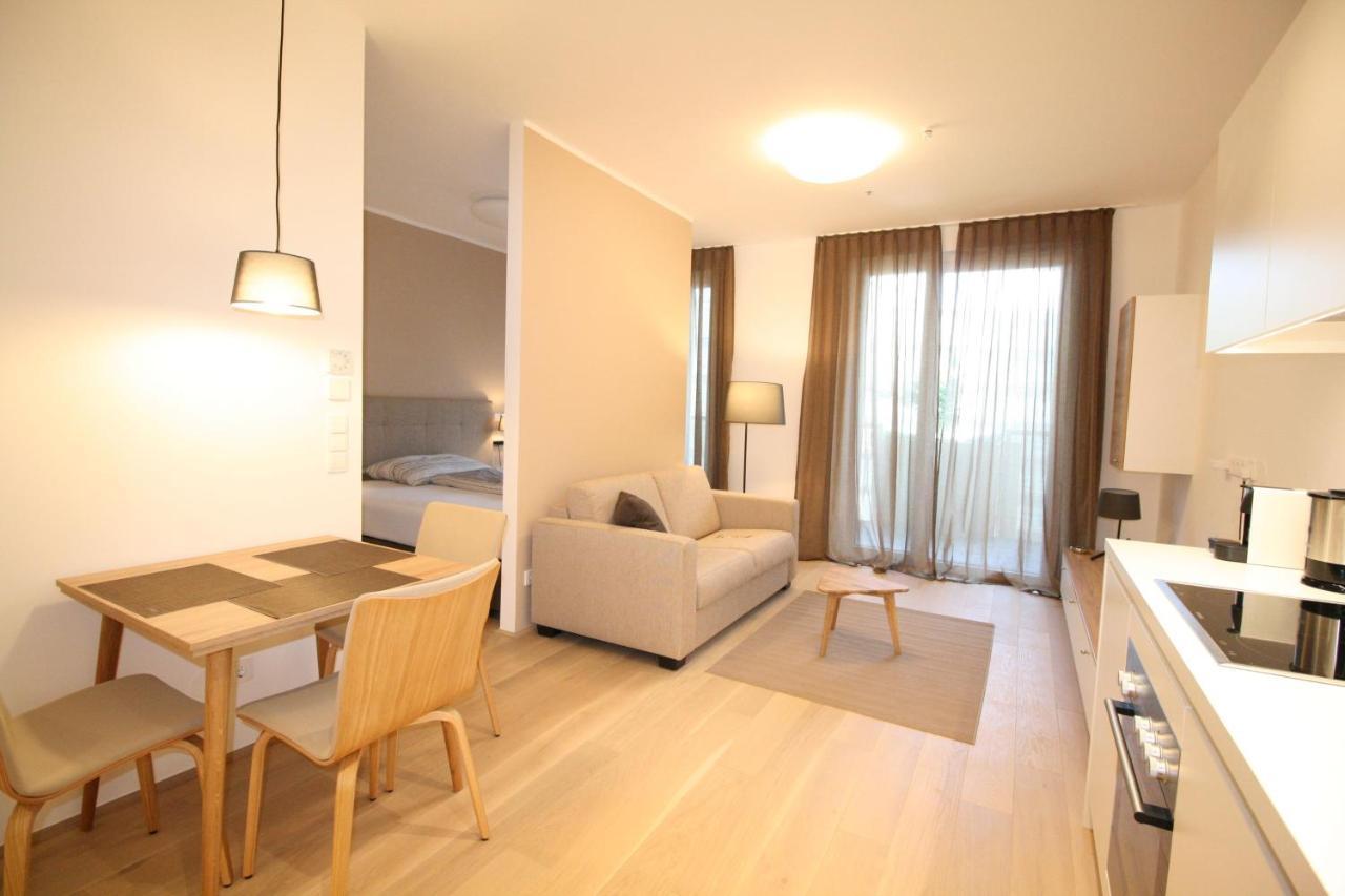 Your Living Vienna Cbd Dış mekan fotoğraf